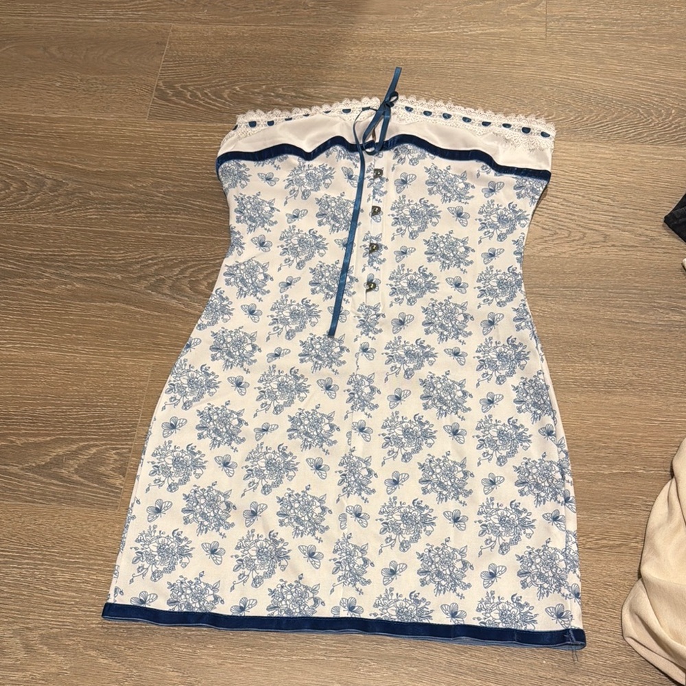 Elegant Blue and White Floral Dress
